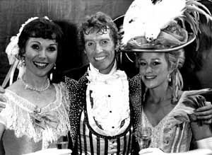 Eileen Battye, Michael Crawford & Christina Collier star in the West End musical Barnum